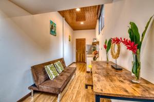 Studio Apartment - Direct Beach Access - Wifi - AC