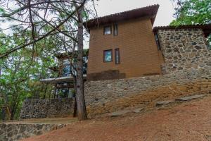 Family Cabin next to the Forest in Tapalpa