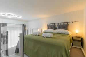 The Train Station Loft - BeMyHost