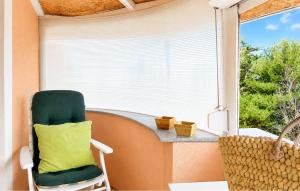 2 Bedroom Lovely Apartment In Vrsi