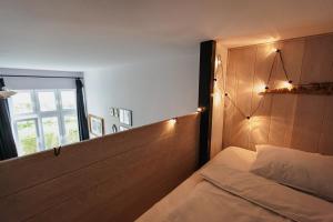 Design Apartment near Vistula River, Schindlers Factory and Nightlife of Cracow
