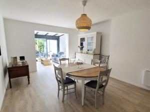 Maison moderne, animaux OK - 6 pers. - FR-1-879-21
