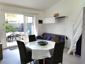 Appartement climatisé à la Pinède - 6 pers. - FR-1-880-5