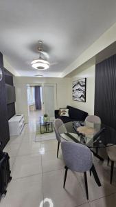 Shell Residences Relaxing and Sweet Design