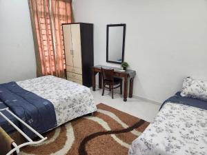 Spacious Family Homestay Near Airport & Beach