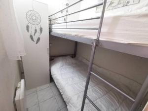 Appartement avec piscine, animaux OK - 4 pers. - FR-1-880-60