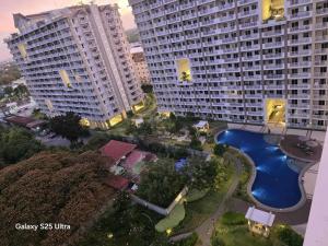 The Atherton by DMCI- 2BR FREE PARKING
