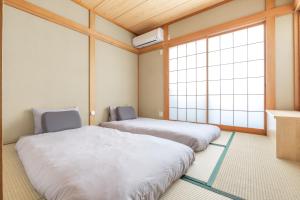 4BR 100m sq with parking 10pax 3min Station, Haneda, Shibuya