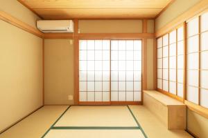 4BR 100m sq with parking 10pax 3min Station, Haneda, Shibuya