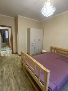 Spacious 3-Bedroom Apt Steps from Everything in UB
