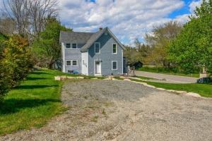 Acadia View Cottage Peaceful, Pet Friendly, Fire Pit, Near Peaks and Echo Lake