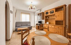Awesome Apartment In Torrevieja With Wifi