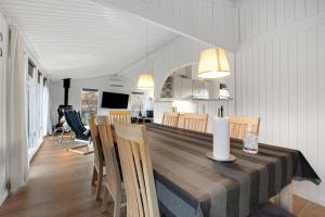 Cozy Summer House On Scenic Djursland