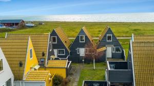 Family Holiday With Sea View In Gedser Feriepark