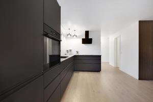 Beautiful Newly Renovated Summer House By The Sea