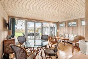 Lovely Holiday Home On The Beach At Tørresø