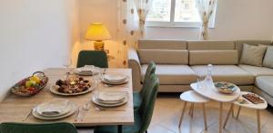 Sunshine Apartment