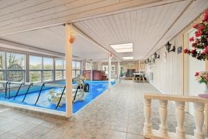 Pool House With Space For Relaxation
