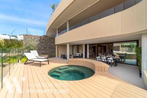 The Horizon Private Pool Terrace by HWPC