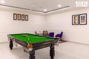 StayVista at Casa Armeh Premium Villa with Infinity Pool & Bathtub