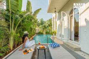 StayVista at Casa Armeh Premium Villa with Infinity Pool & Bathtub