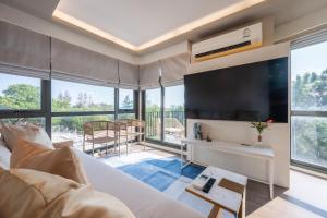 Bayphere Residence Private Beach With Fitness and Pool