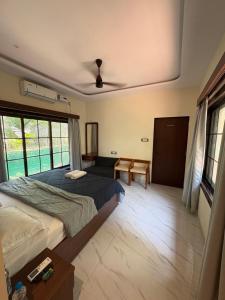 Seven Seas Beach Resort