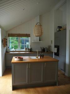 Family House With Shelter At Udsholt Beach