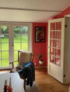 Colourful Summerhouse Close To Vig