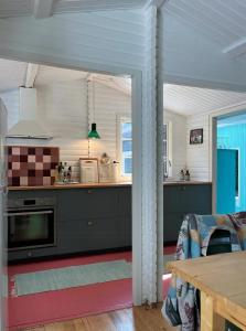 Colourful Summerhouse Close To Vig