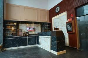 Hotel Black Stone Palace