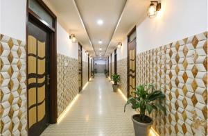 Hotel Black Stone Palace