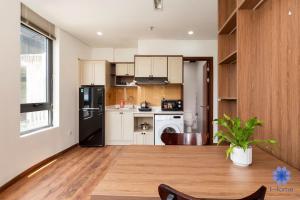 Furnished Apartment Room, 5-Min to TSN Airport