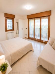 Residence Roberta con piscina - Agenzia Cocal