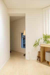 NEW#Suite75#6 min to Seoul Stn#Premium Family Stay#Luggage Storage#Up to 4 Guests