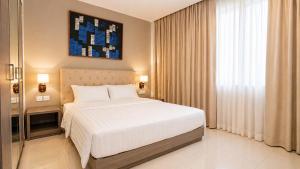 Pillo Gold at MGold Tower Apartment