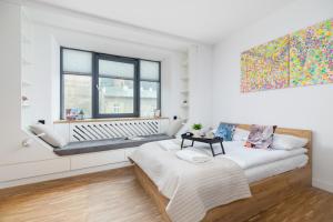 Stylowe Studio na Kazimierzu z Miejscem do Pracy by Noclegi Renters