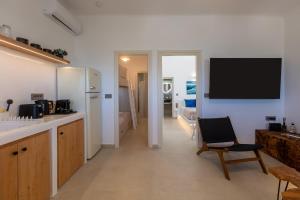 Villa Karras - Sea & Mountain View