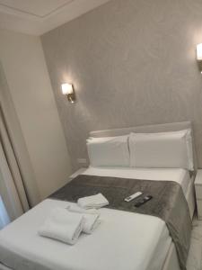 Guest House Rojo - Termini station Rome