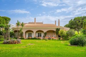 Luxury Villa Albatros near Golf, Marina & Beach