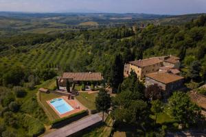 Tuscan Apartment With Fantastic Views In Iano