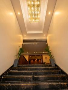 Kamay The Premium Hotel