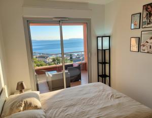 3 pièces avec vue mer exceptionnelle - changement de gestionnaire voir photos pour avis