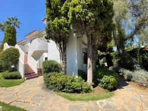 Los Ninis Holiday Home