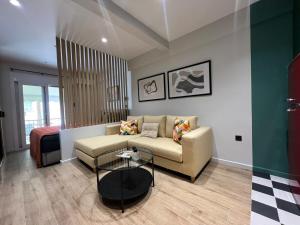 Urban Olive Plaka-Thisio