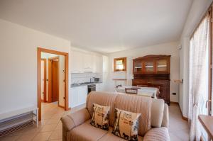 ApartmentsGarda - Volpara Essential Pool Living