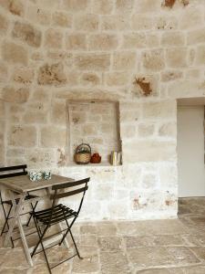 Trullo With Stone Pool In Ceglie Messapica