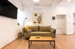 Apartment 150m from Arena Colosseum