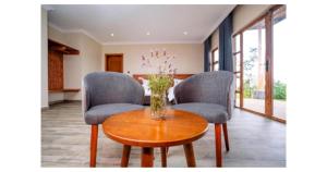 Inchorroi Deluxe Cottages