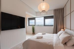 Olszynki Park Superior Apartment by BookingHost